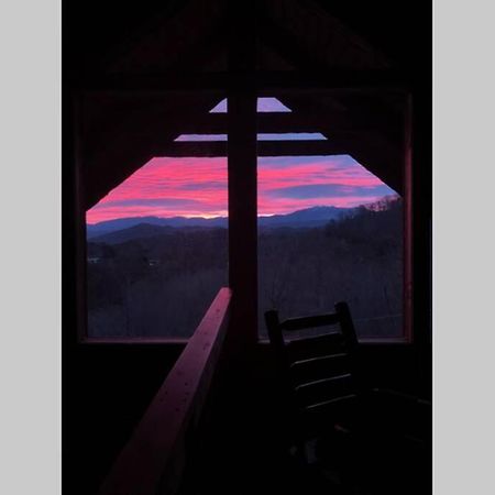 View! Private! Hot Tub,Pool Table,Fireplace,Relax! Sevierville Exterior photo