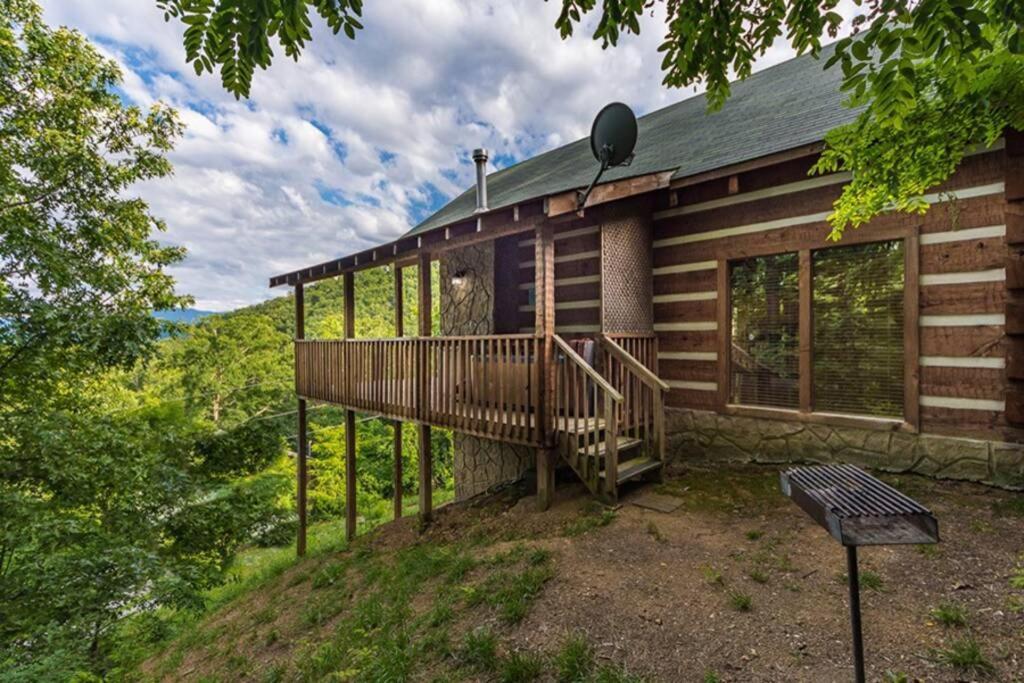 View! Private! Hot Tub,Pool Table,Fireplace,Relax! Sevierville Exterior photo