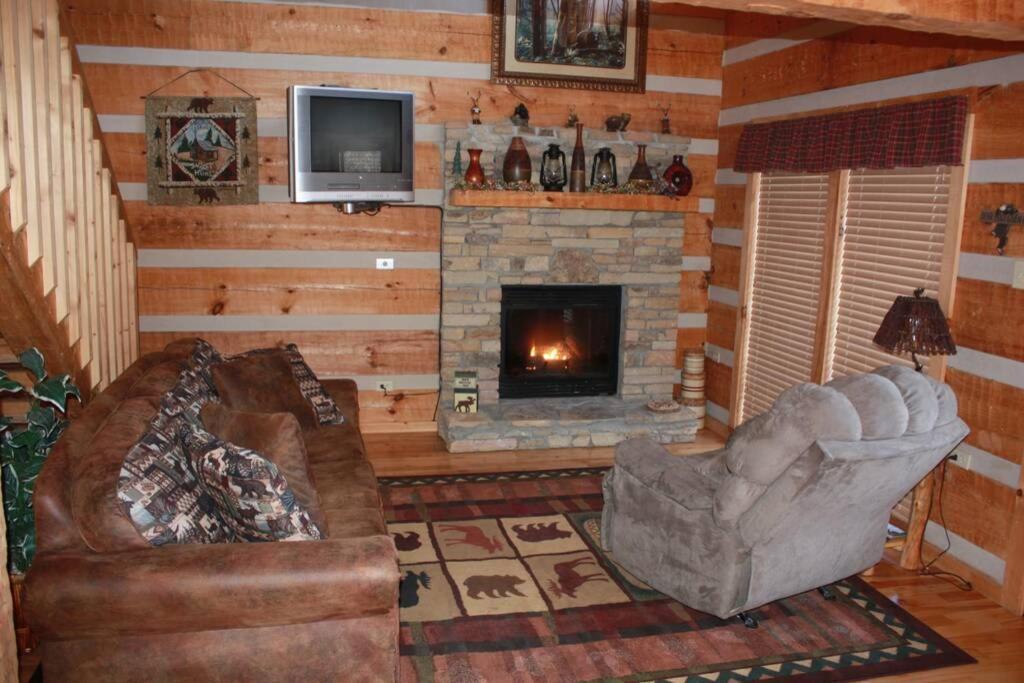 View! Private! Hot Tub,Pool Table,Fireplace,Relax! Sevierville Exterior photo